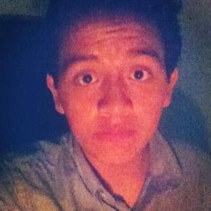 Meet your Posher, Ulises